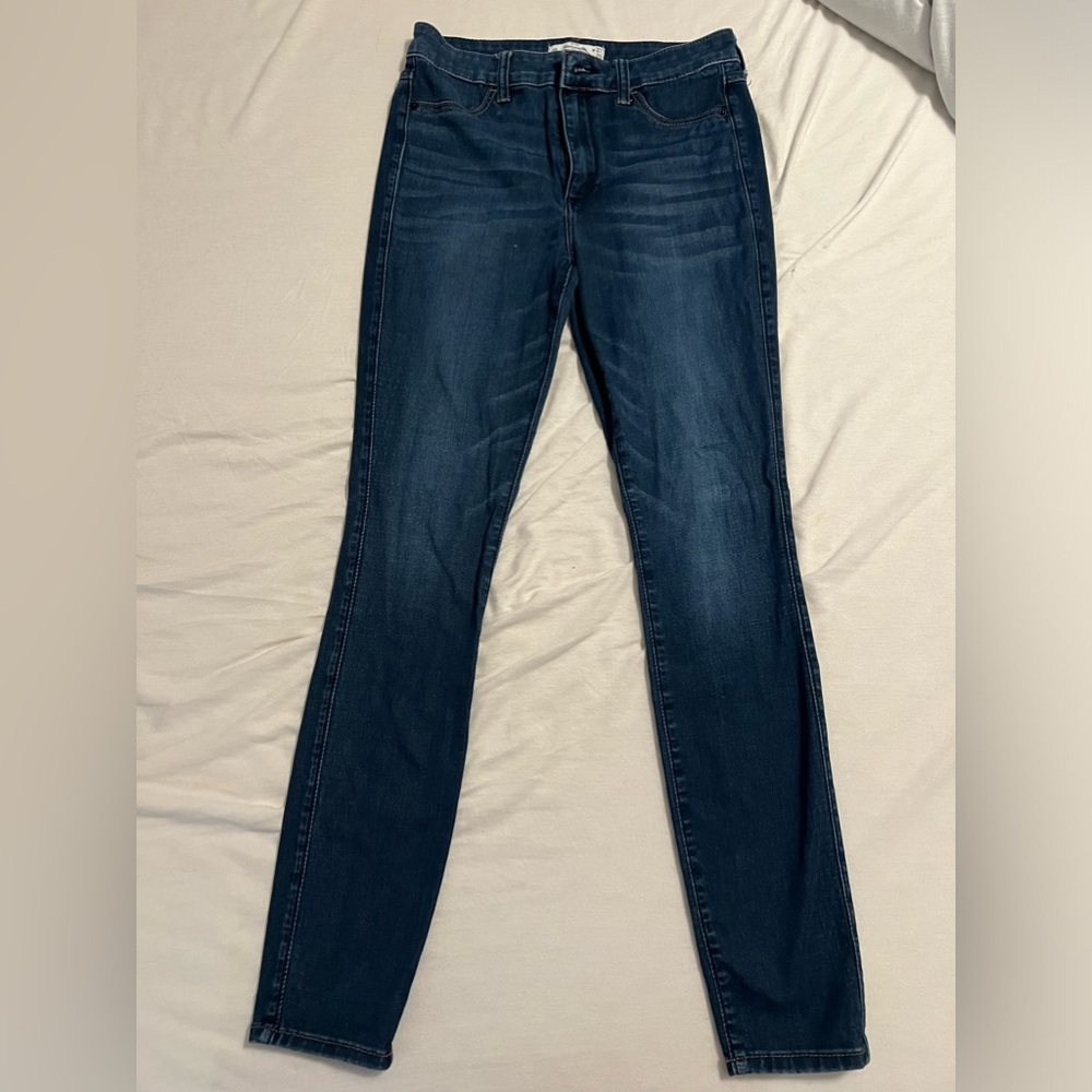 Abercrombie & Fitch size 4R skinny jean
